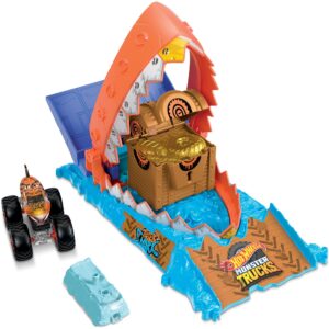 Hot Wheels Monster Trucks Arena Smashers: Entry Challenge - Tiger Shark Treasure Chomp Challenge